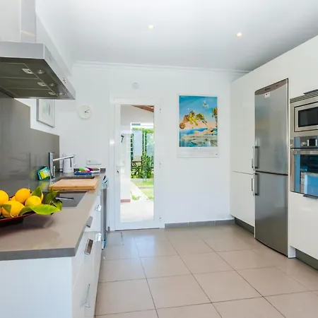 别墅 El Solaz 波连萨港